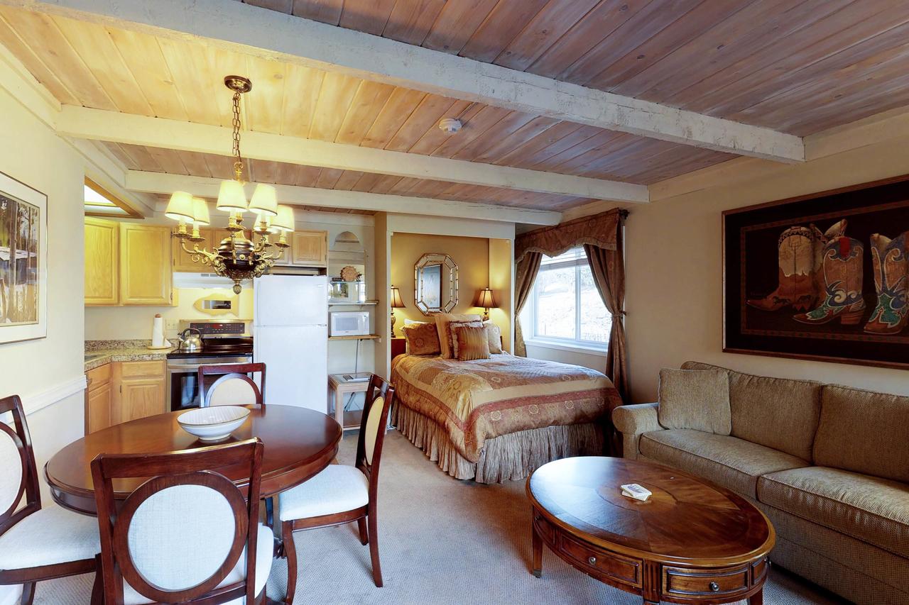 1001 Atelier Studios - thumb 2