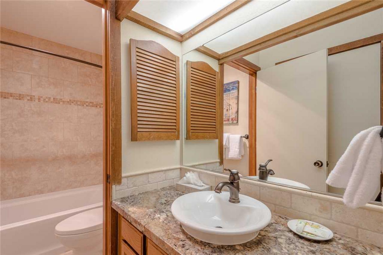 The Ridge On Golf Course With Elkhorn Amenities - thumb 9