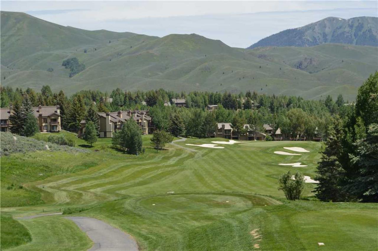 The Ridge On Golf Course With Elkhorn Amenities - thumb 20