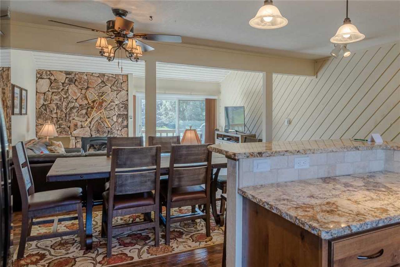 The Ridge On Golf Course With Elkhorn Amenities - thumb 3