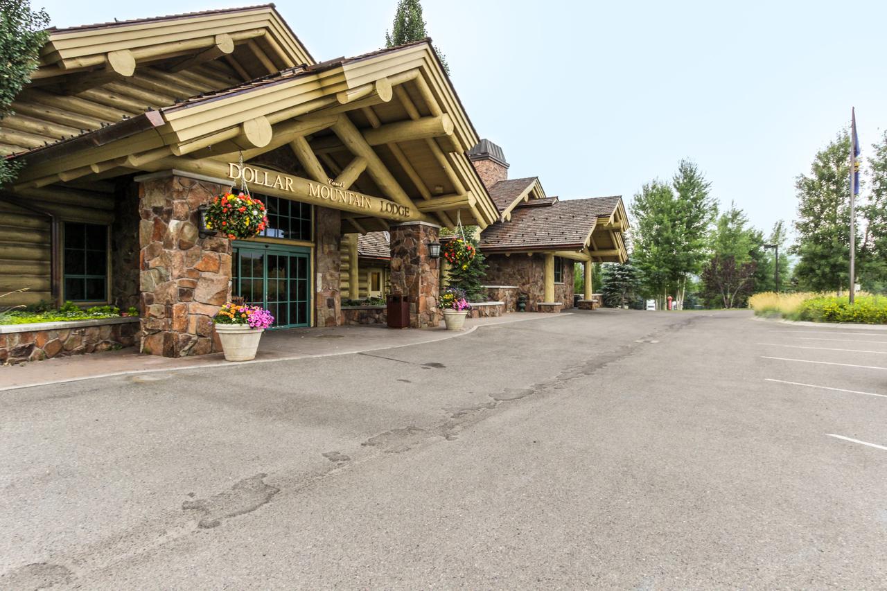 Single Level Ranch Condo In Elkhorn - thumb 40