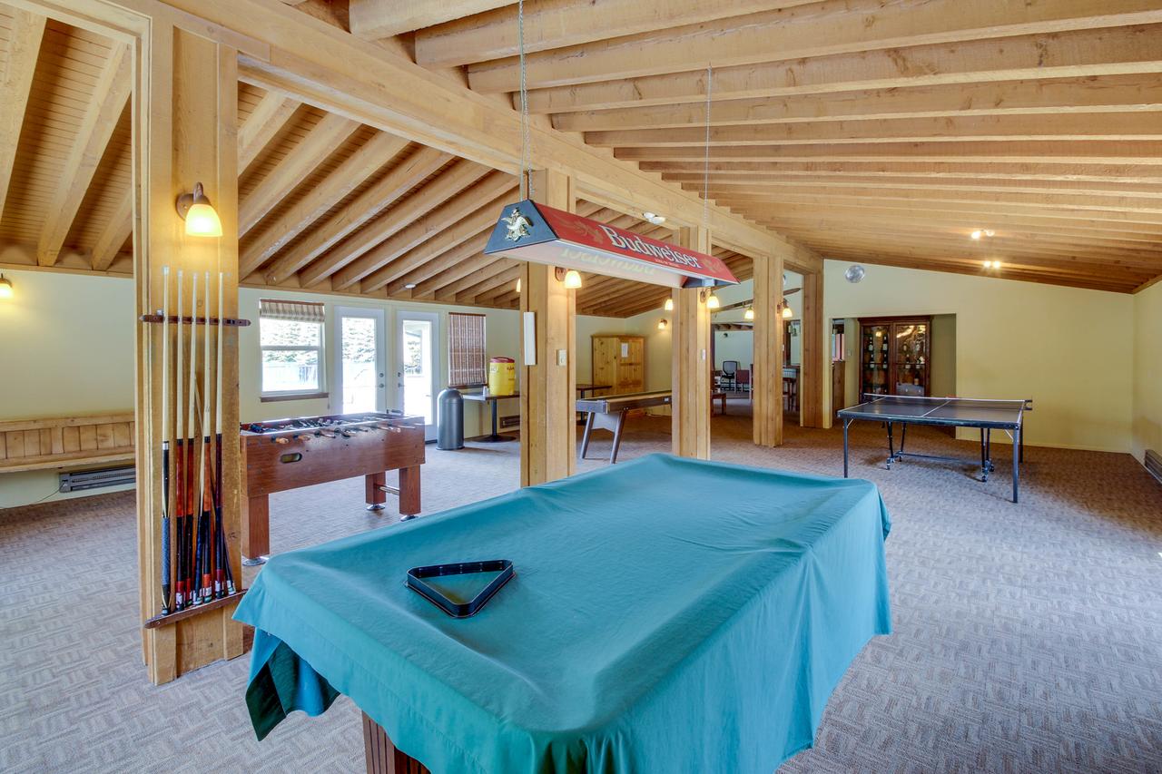 Single Level Ranch Condo In Elkhorn - thumb 37