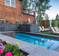 New Villager Retreat with Baldy Views - Tourism Bookings