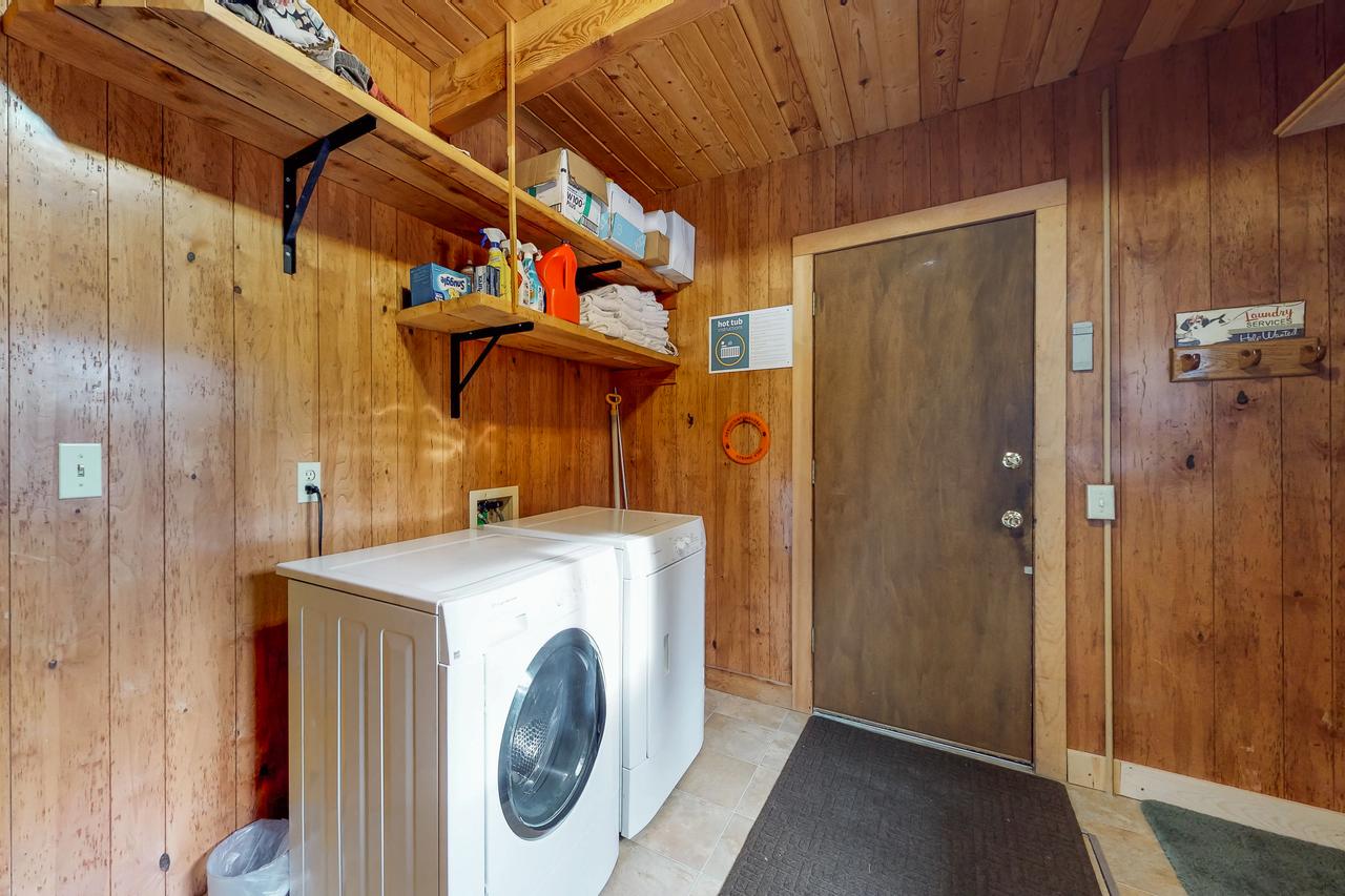 Forest Lake Cabin - thumb 30