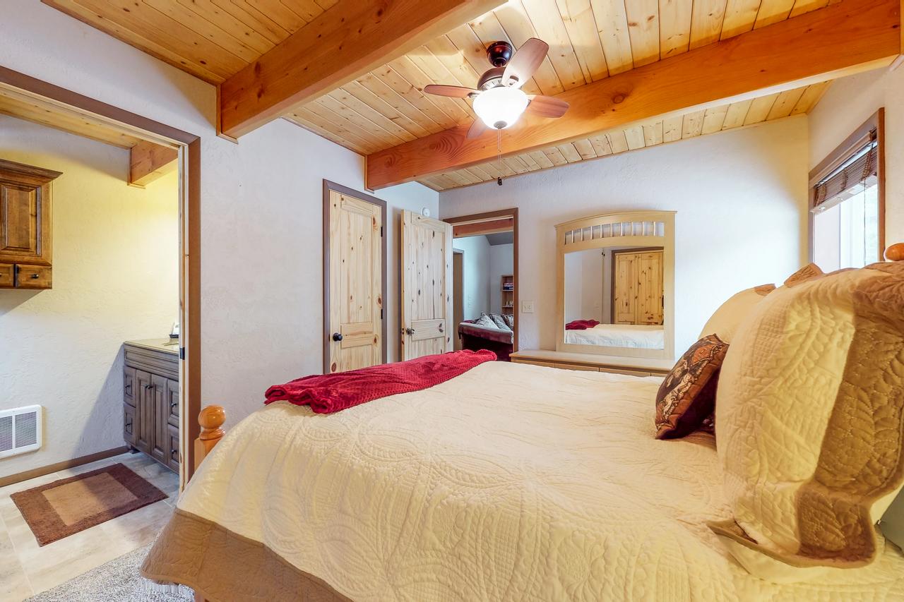 Forest Lake Cabin - thumb 15