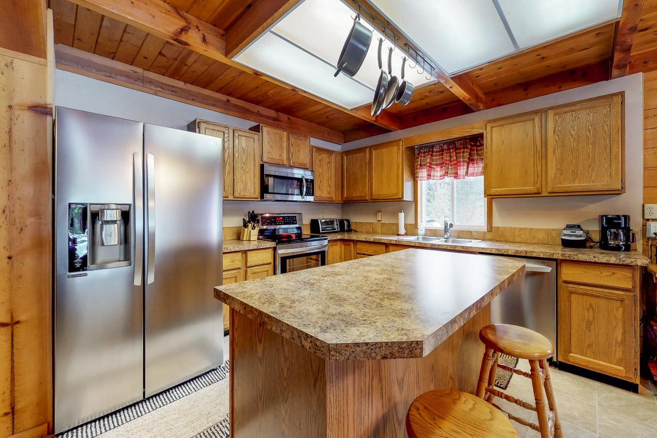 Forest Lake Cabin - thumb 9