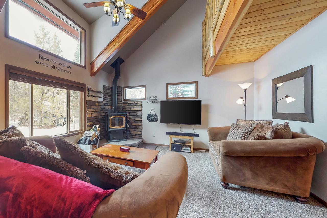 Forest Lake Cabin - thumb 5