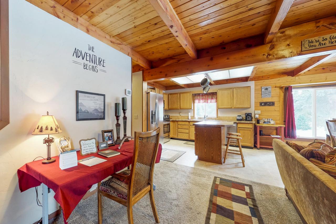 Forest Lake Cabin - thumb 40