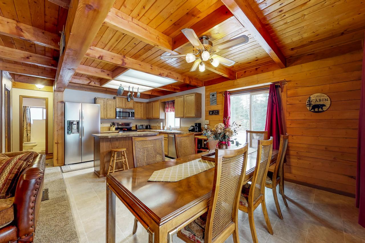 Forest Lake Cabin - thumb 41