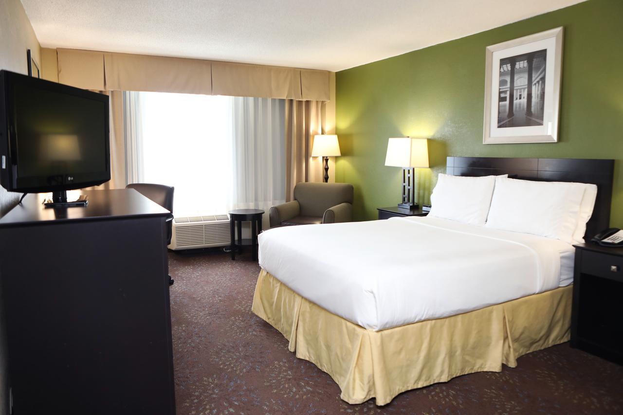 Holiday Inn Chicago/Oak Brook - thumb 22