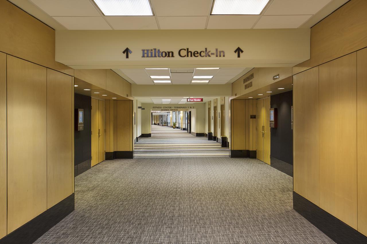 Hilton Chicago O'Hare Airport - thumb 36