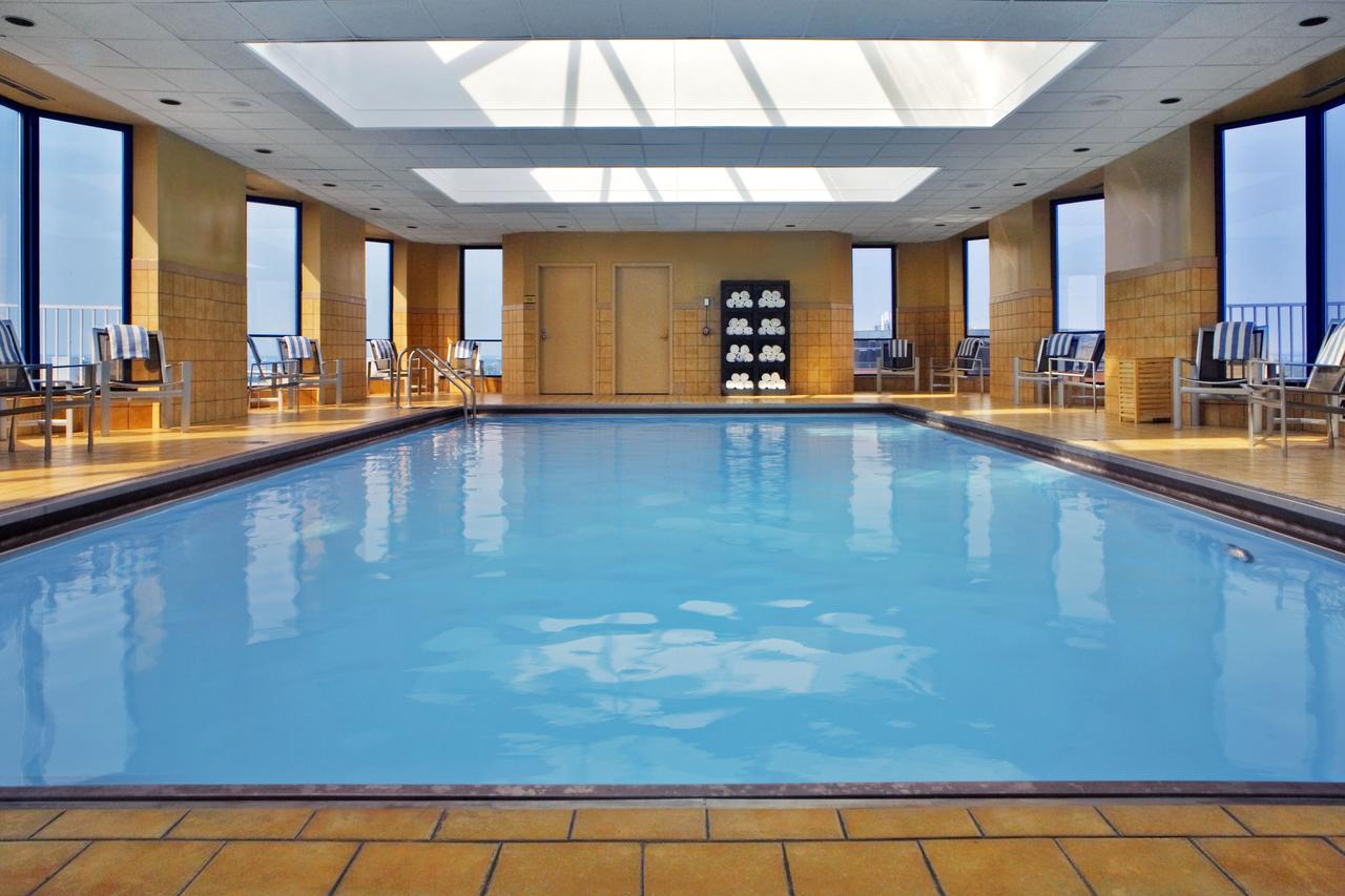 Hilton Rosemont Chicago O'Hare - thumb 1