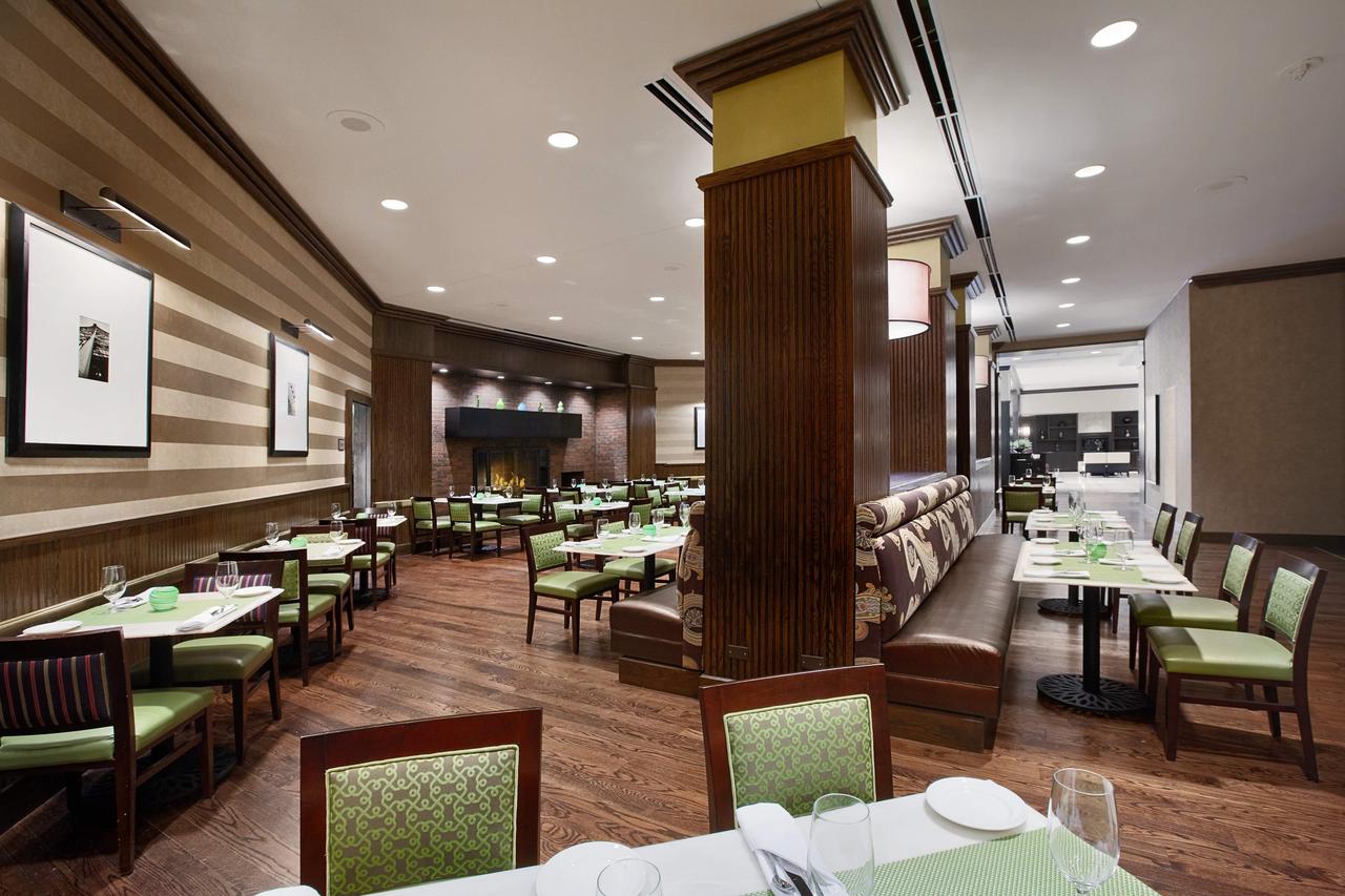 Hilton Rosemont Chicago O'Hare - thumb 3