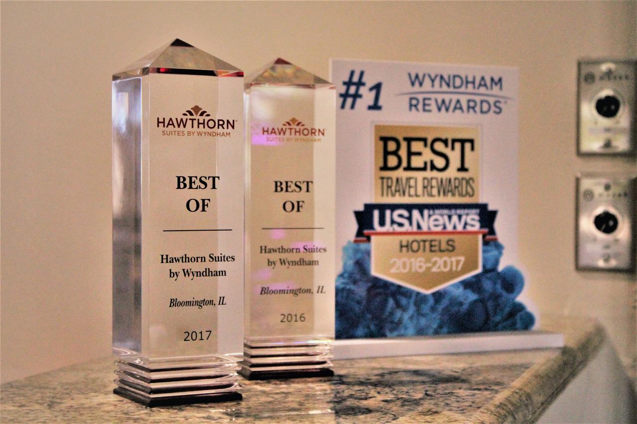 Hawthorn Suites Bloomington - thumb 4