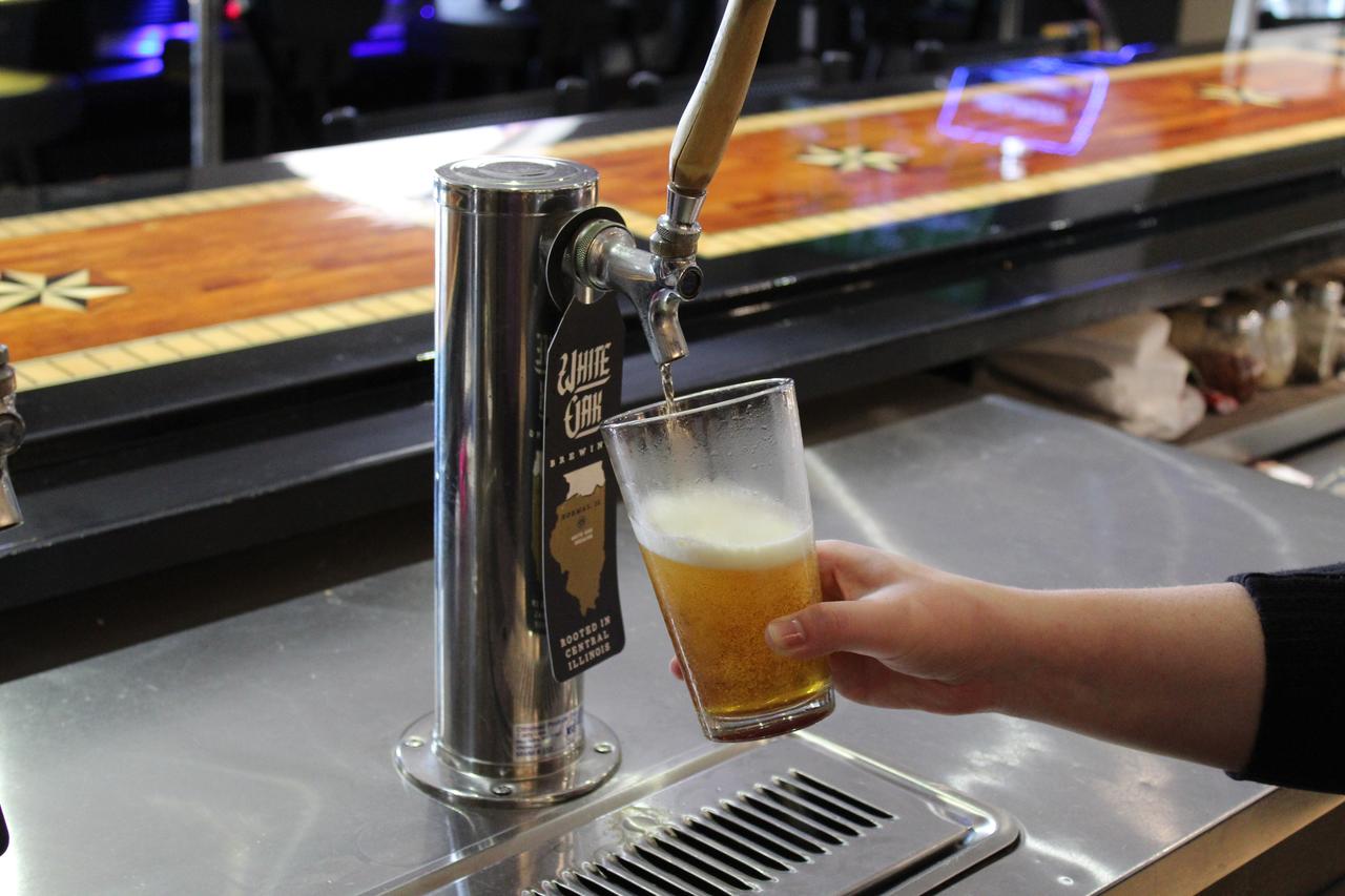 Hawthorn Suites Bloomington - thumb 6