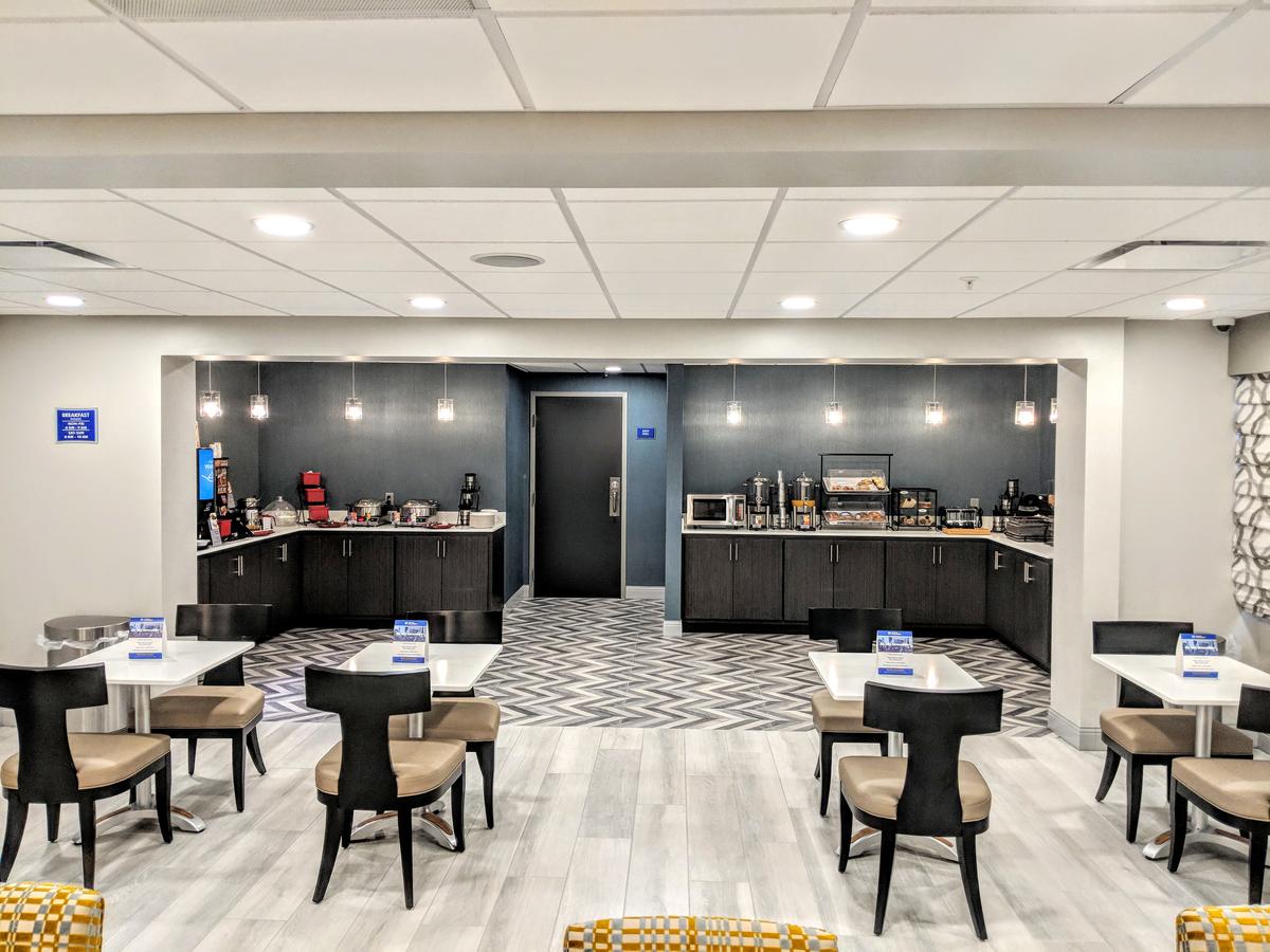 Best Western Plus Bloomington East - thumb 7