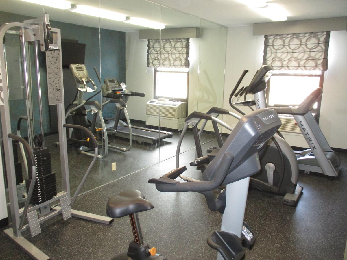 Best Western Plus Bloomington East - thumb 22