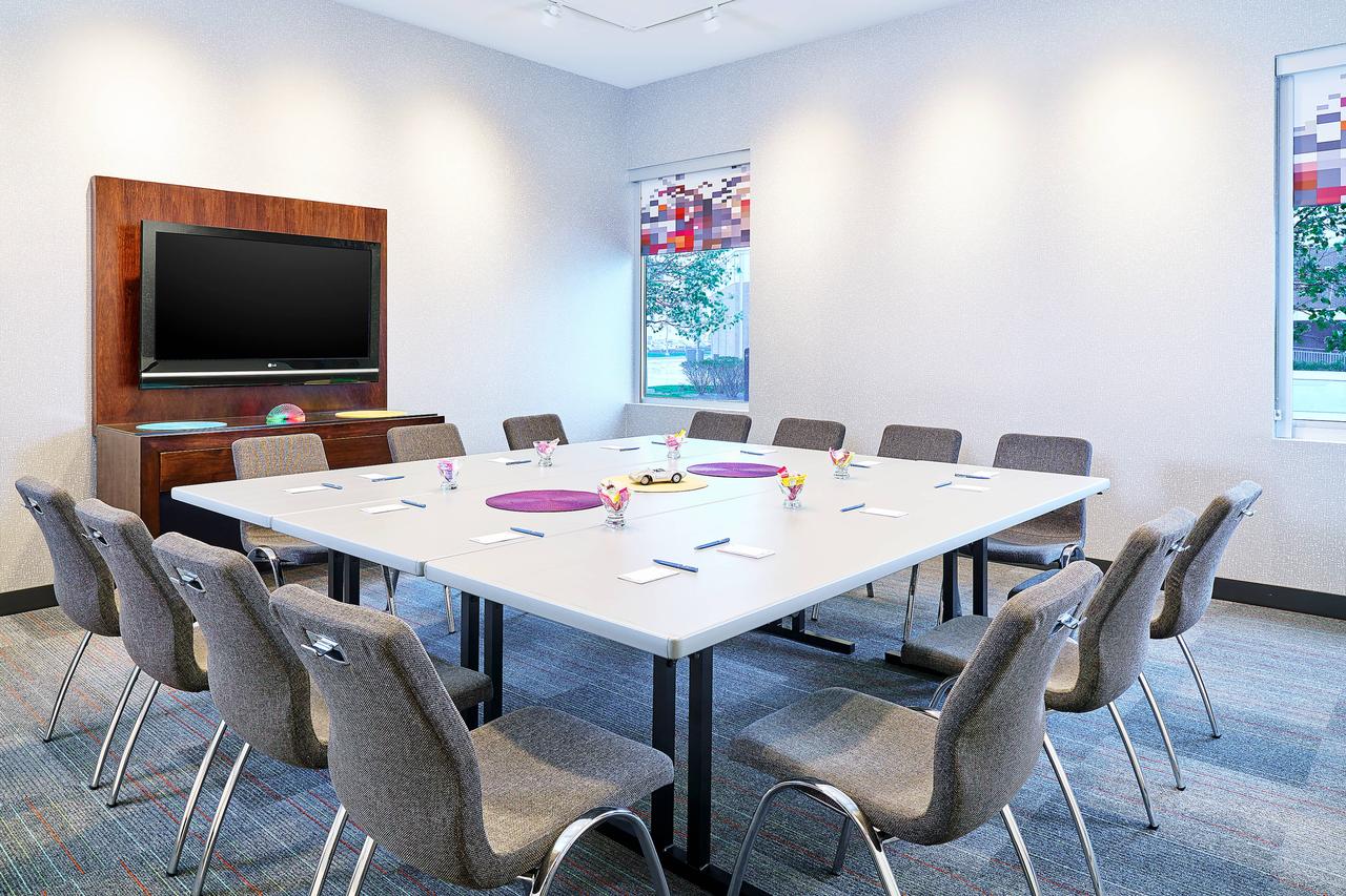 Aloft Chicago O'Hare - thumb 21