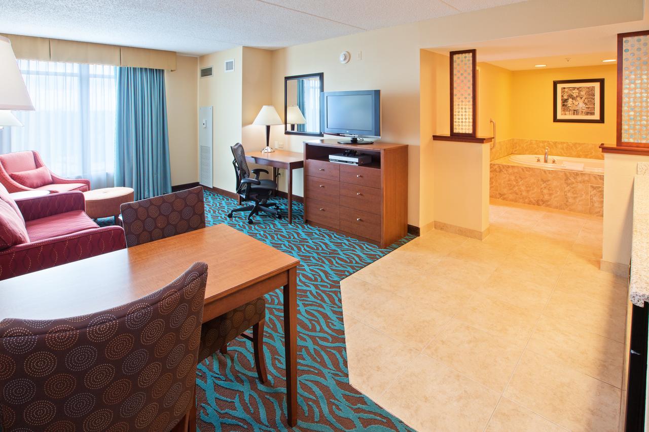 Hampton Inn & Suites Chicago North Shore - thumb 21