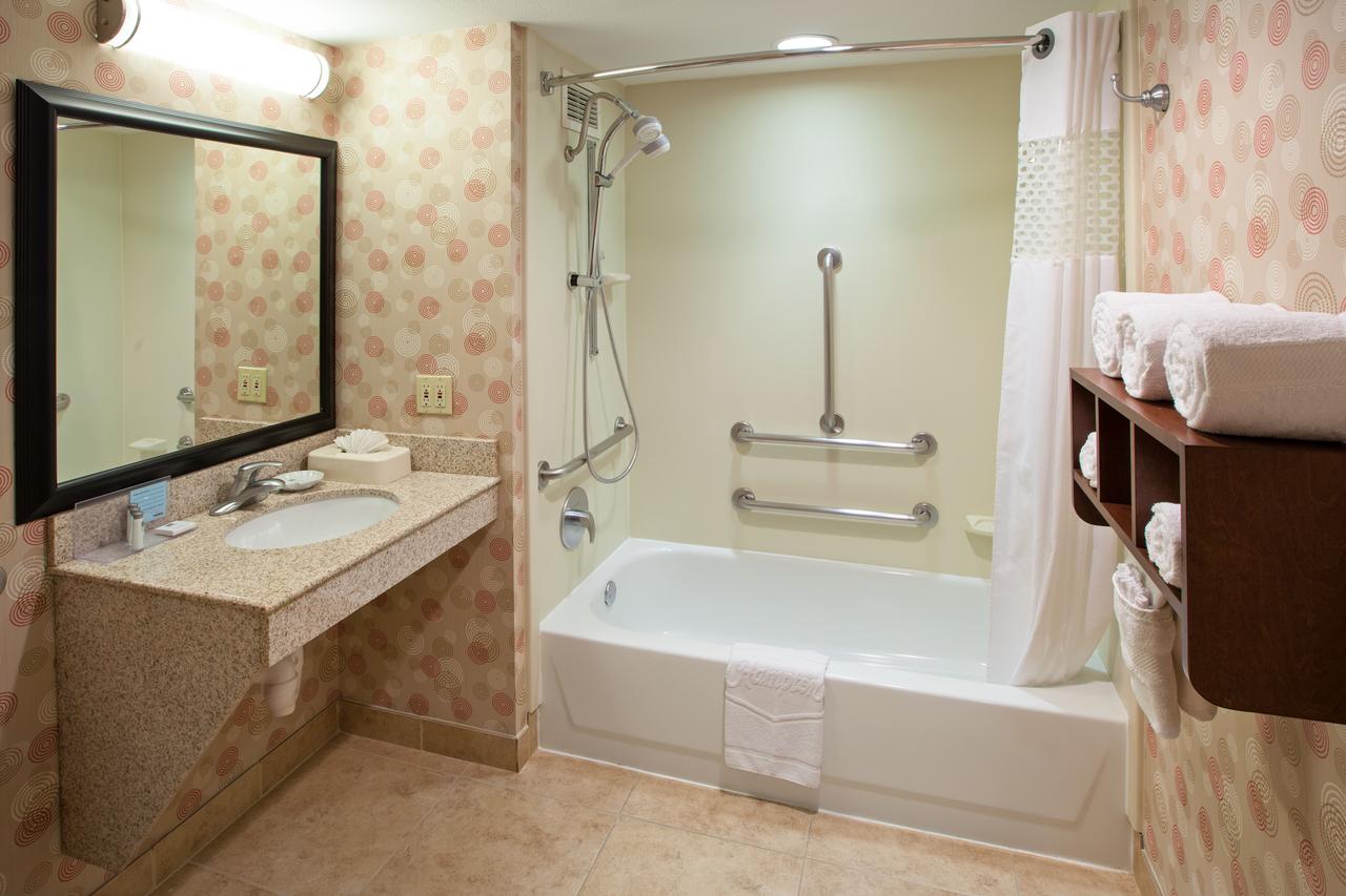 Hampton Inn & Suites Chicago North Shore - thumb 23