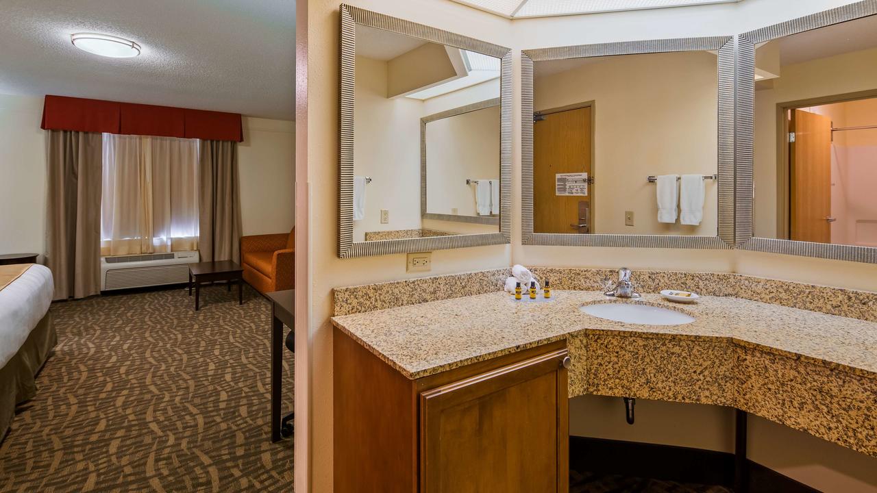Best Western Plus Peoria - thumb 22