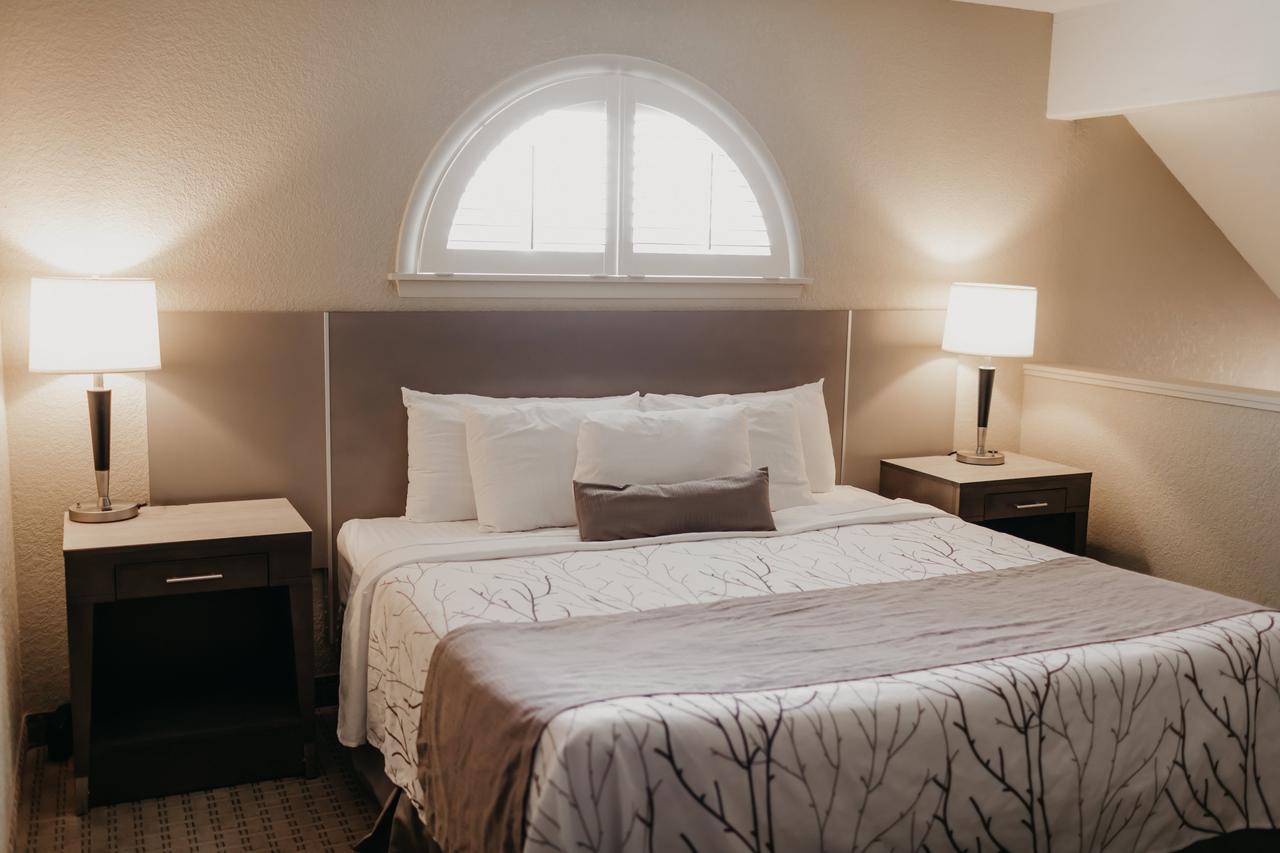 Eastland Suites Extended Stay Hotel & Conference Center - thumb 7