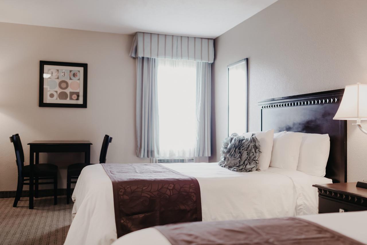 Eastland Suites Extended Stay Hotel & Conference Center - thumb 19