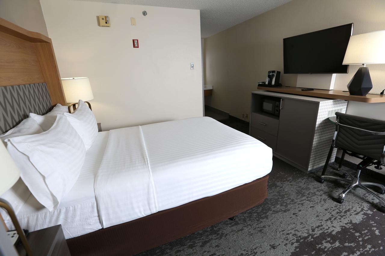 Holiday Inn Chicago North Shore - thumb 33