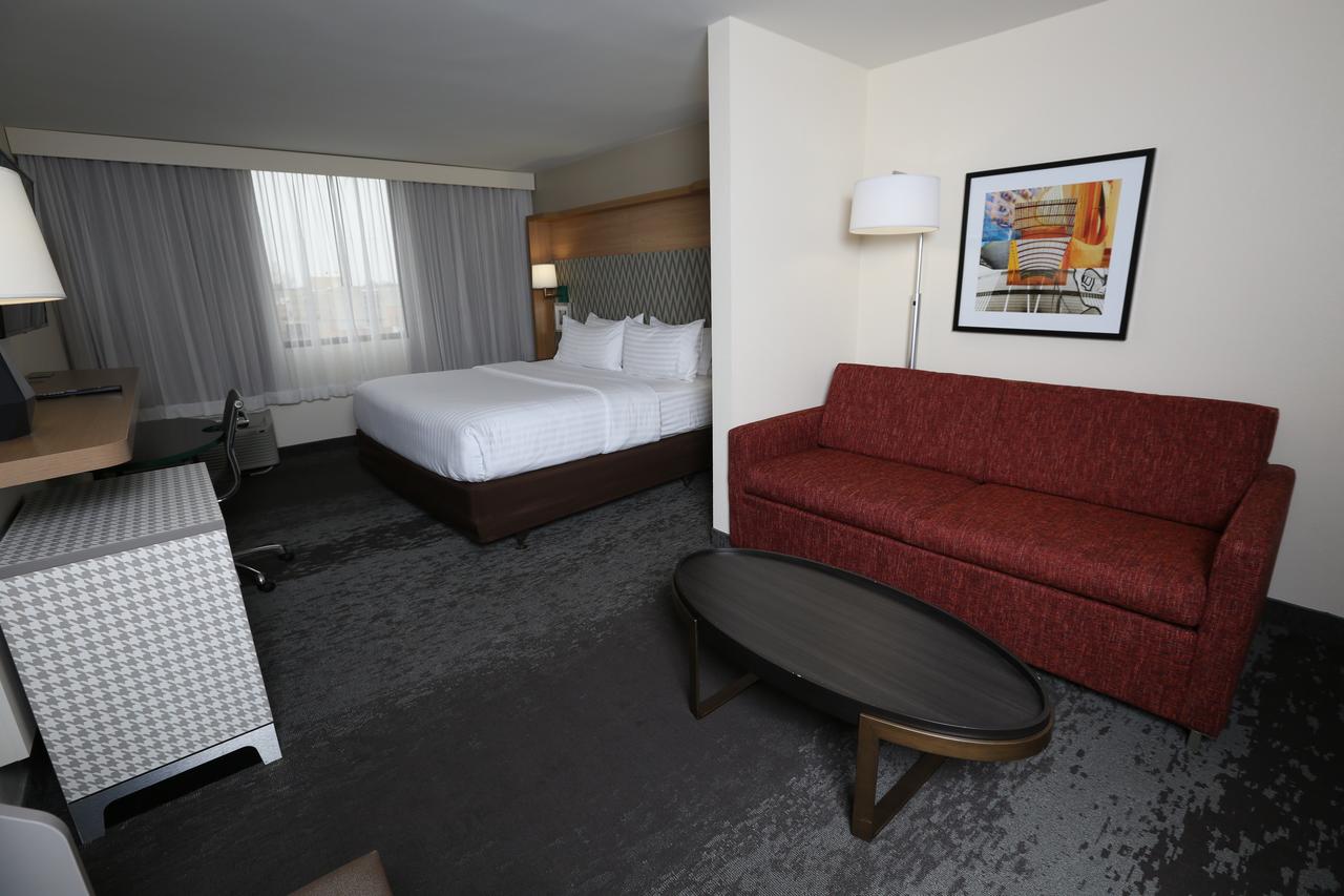 Holiday Inn Chicago North Shore - thumb 20