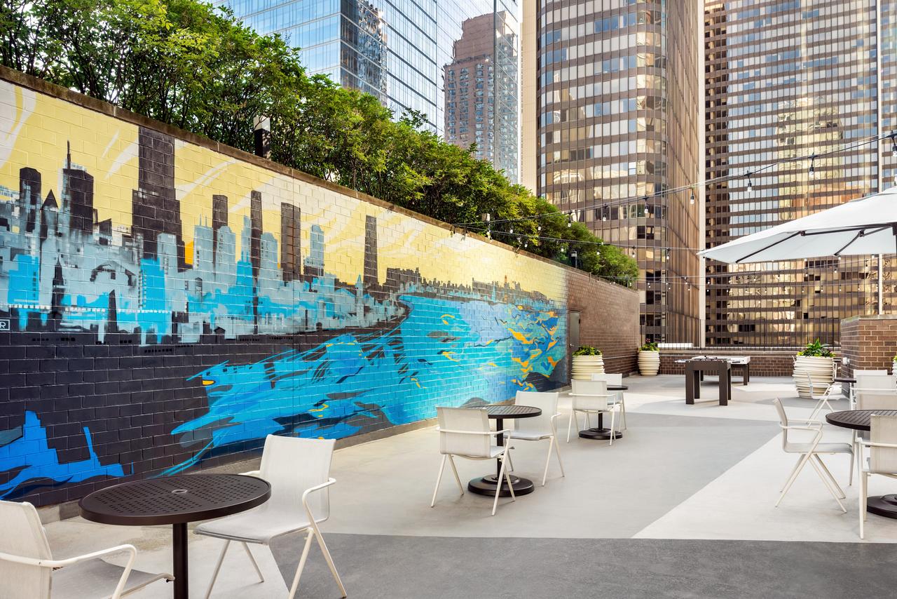 DoubleTree By Hilton Chicago Magnificent Mile - thumb 3