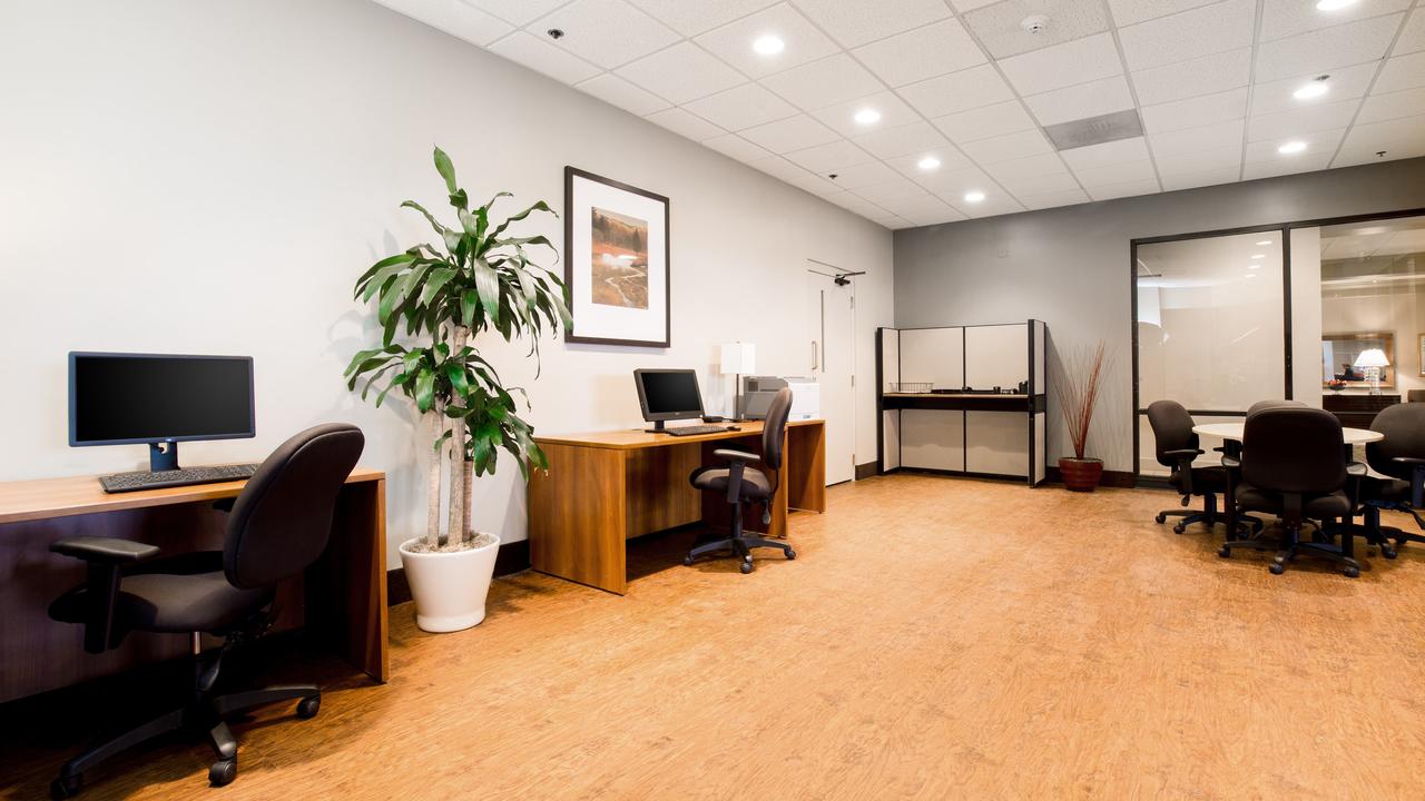 Holiday Inn Chicago Northwest/Crystal Lake/Convention Center - thumb 22