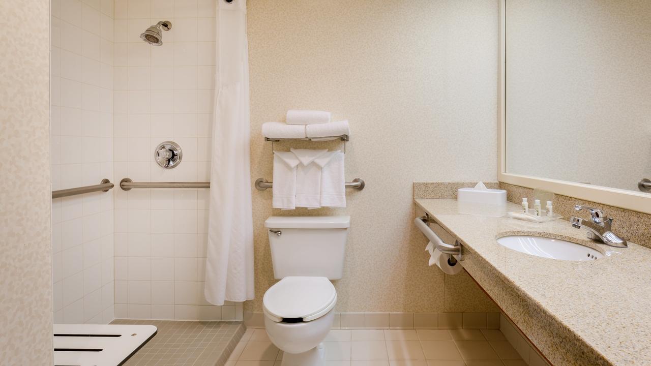 Holiday Inn Chicago Northwest/Crystal Lake/Convention Center - thumb 20