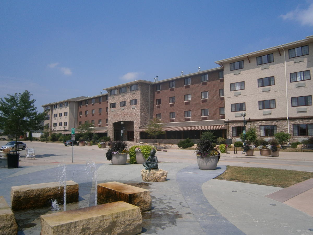 Stoney Creek Hotel & Conference Center - Moline - thumb 2