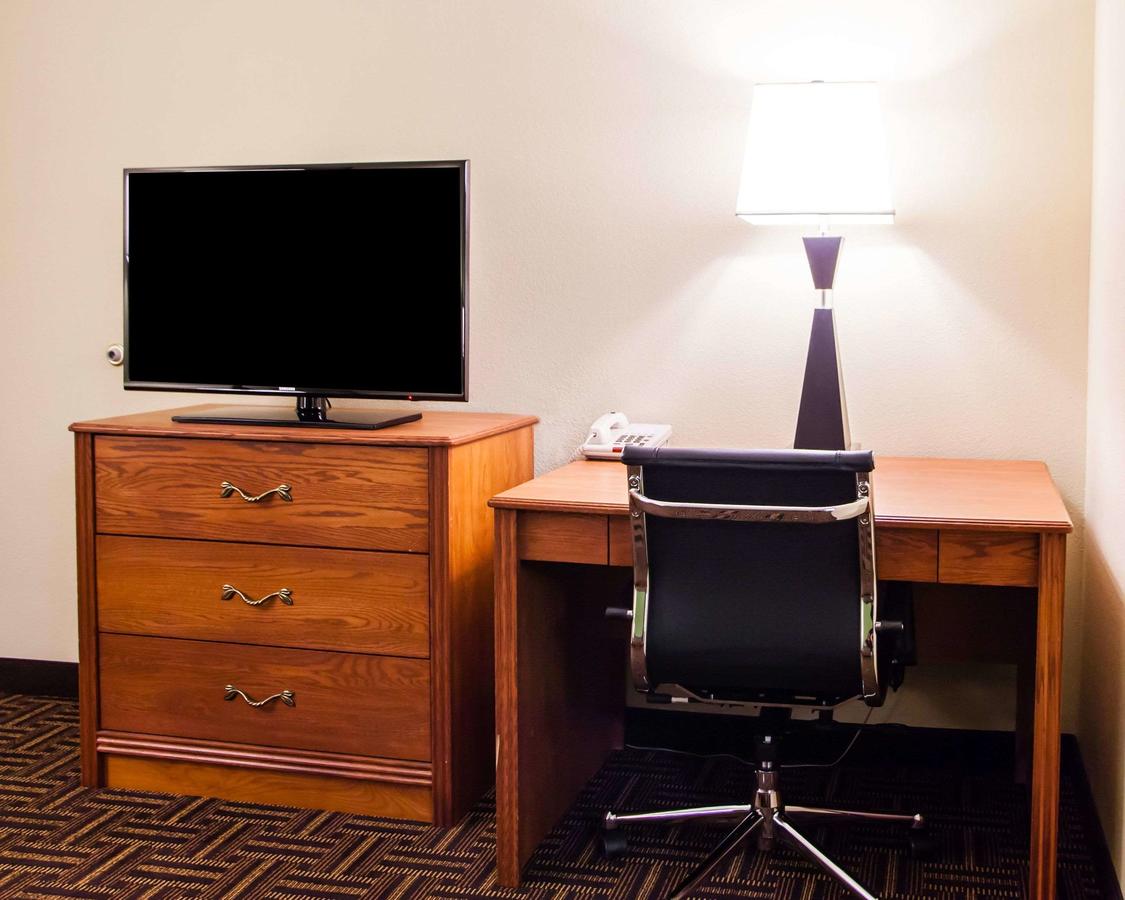 Quality Inn Bolingbrook I-55 - thumb 20