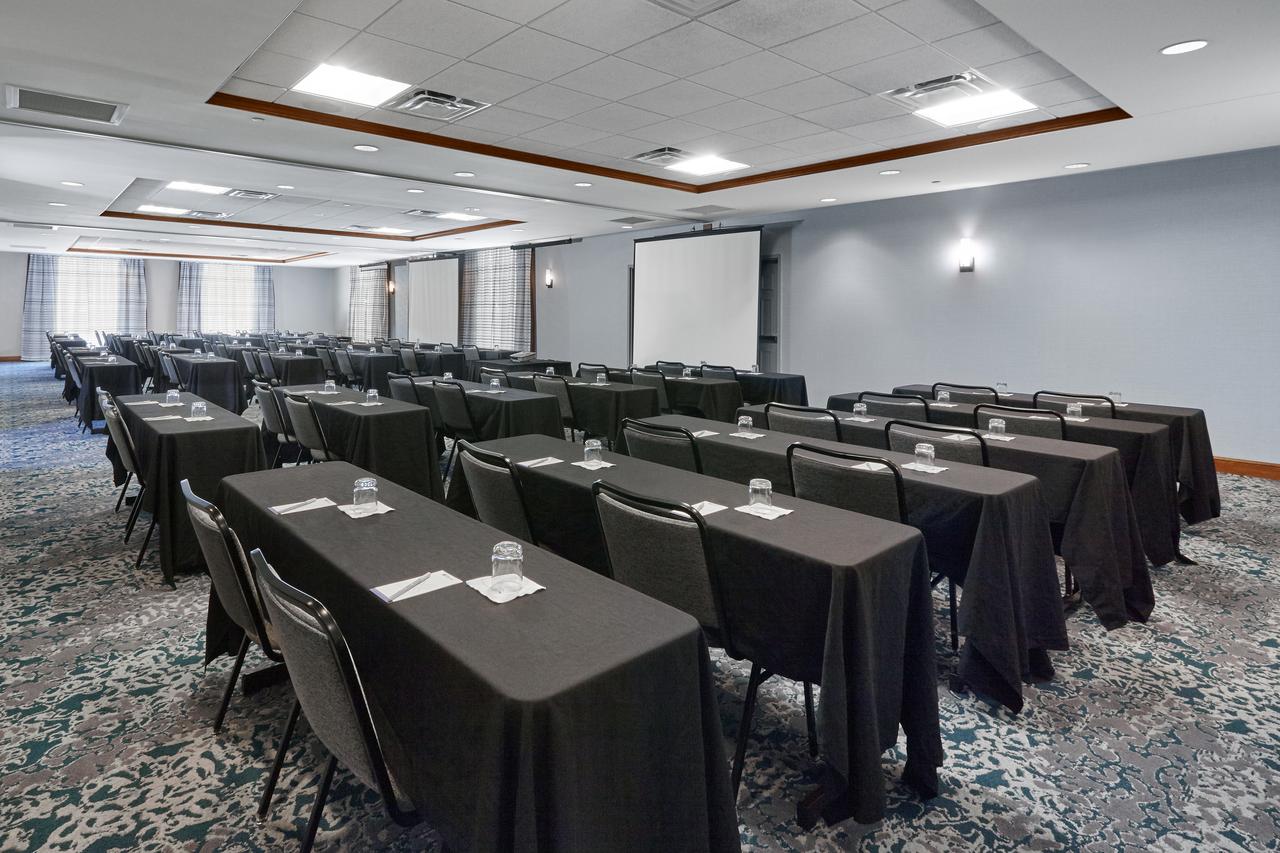 Hilton Garden Inn Schaumburg - thumb 20