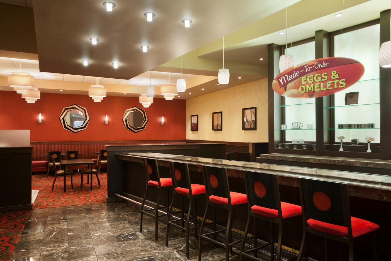 Harrah's Metropolis Hotel & Casino - thumb 22