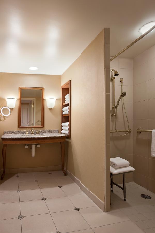 Harrah's Metropolis Hotel & Casino - thumb 3