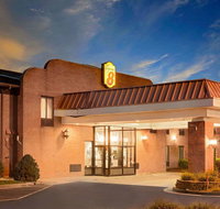 Super 8 by Wyndham Metropolis - Tourism Bookings