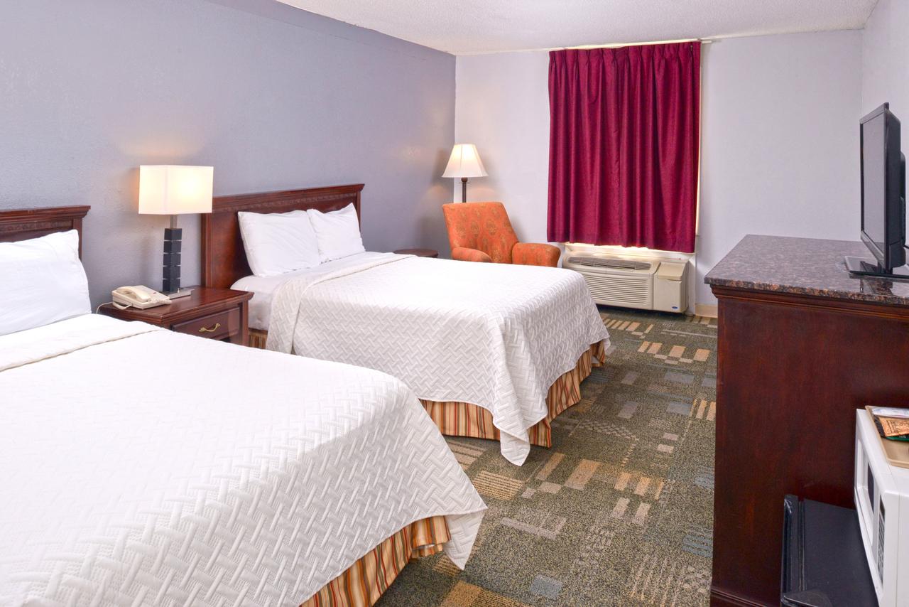 Country Garden & Suites-Benton - thumb 2