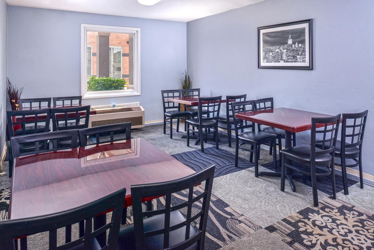 Country Garden & Suites-Benton - thumb 17
