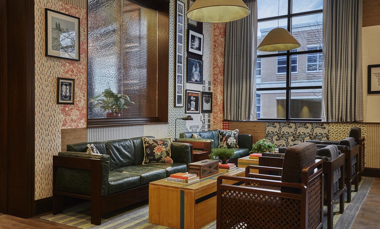 Graduate Bloomington - thumb 9