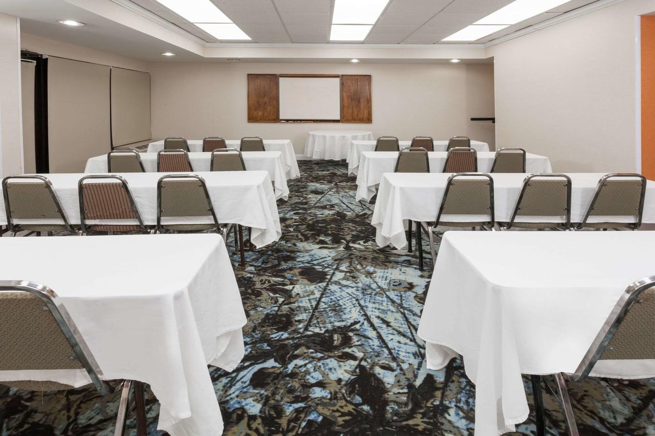 Baymont By Wyndham Fishers / Indianapolis Area - thumb 37