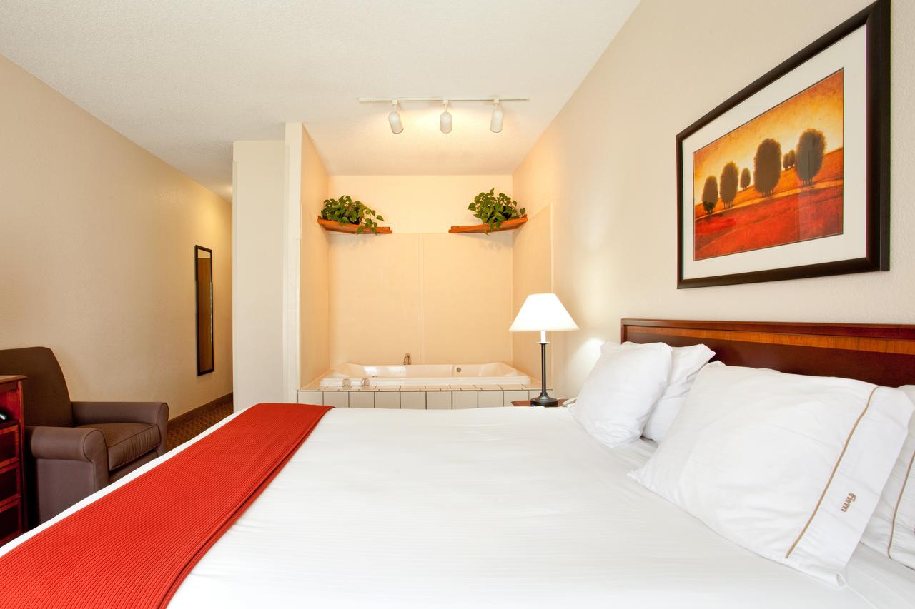 Baymont By Wyndham Merrillville - thumb 7