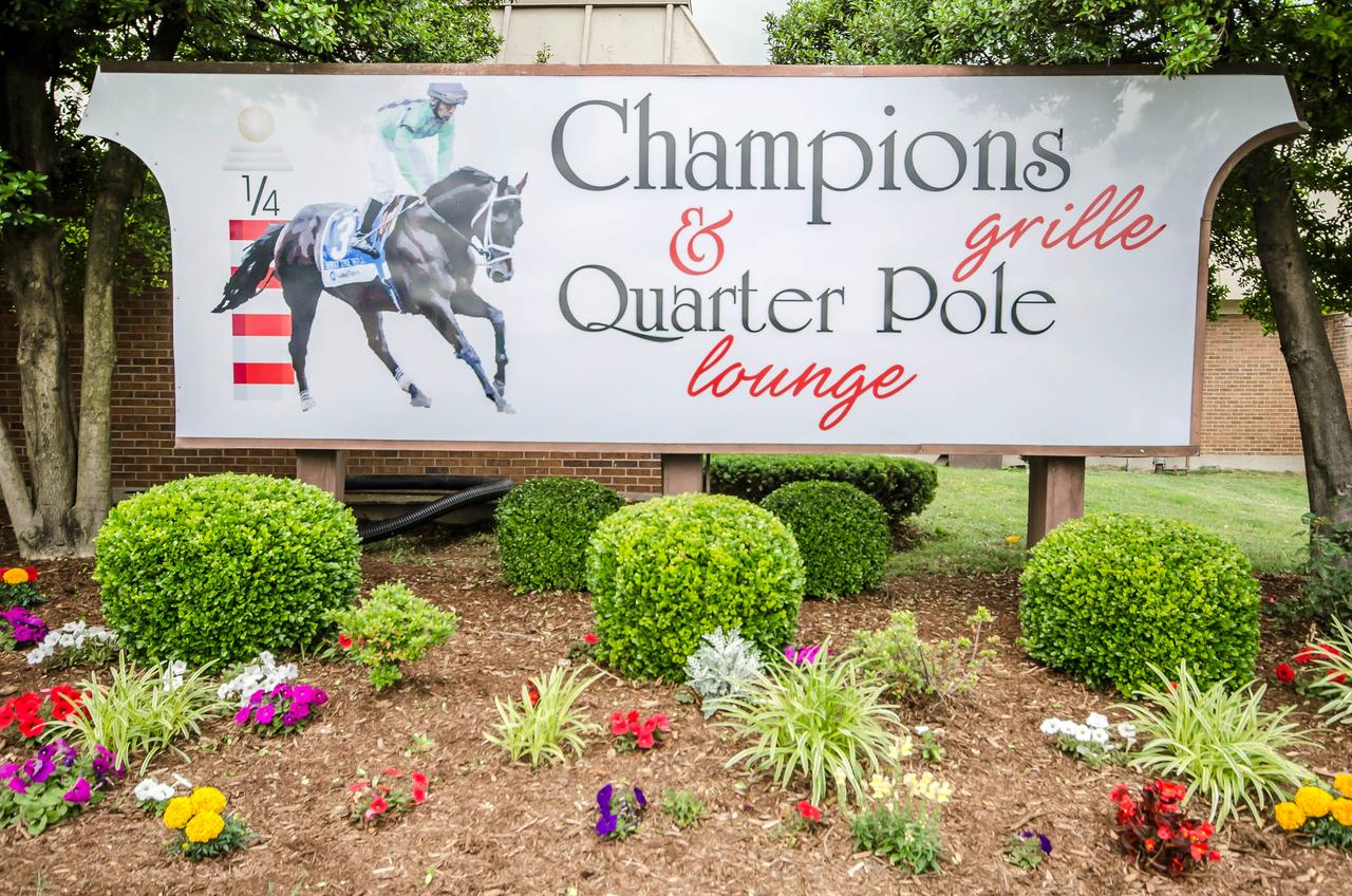 Radisson Hotel Louisville North - thumb 25