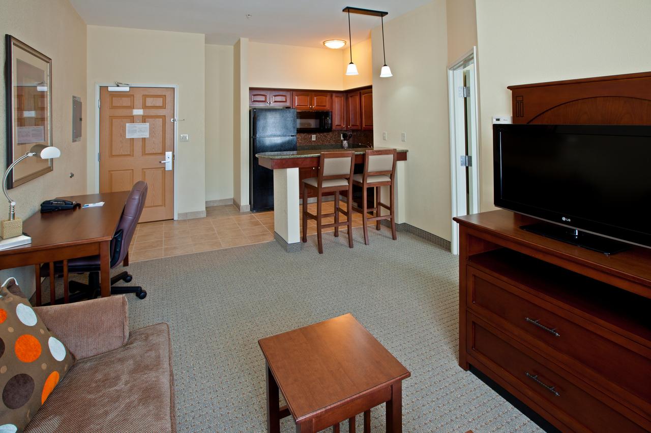 Staybridge Suites South Bend â€“ University Area - thumb 8