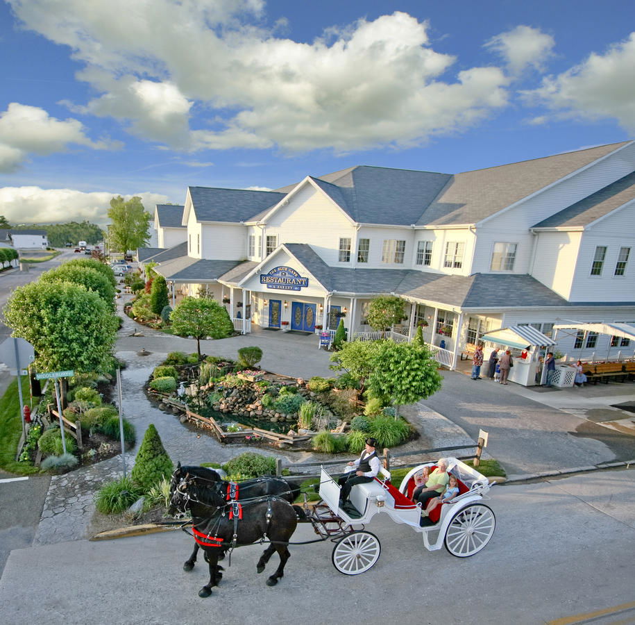 Blue Gate Garden Inn - thumb 39