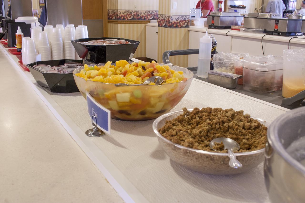 Blue Gate Garden Inn - thumb 2