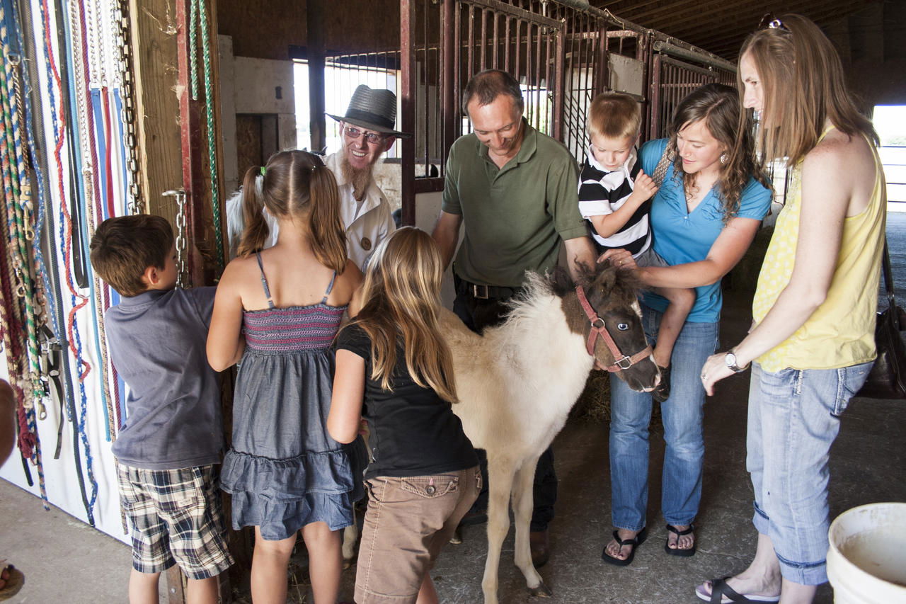 Blue Gate Garden Inn - thumb 42