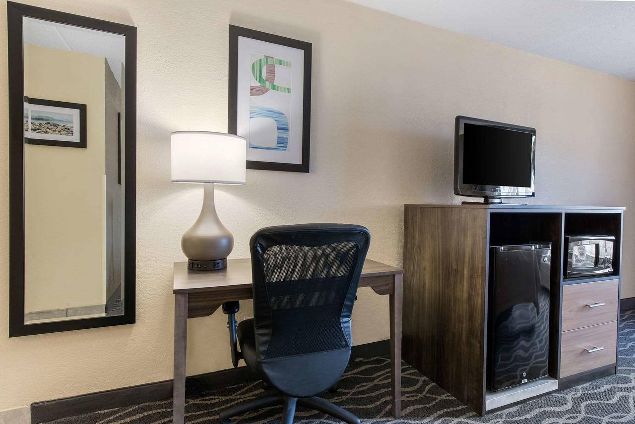 Quality Inn & Suites Lafayette I-65 - thumb 21
