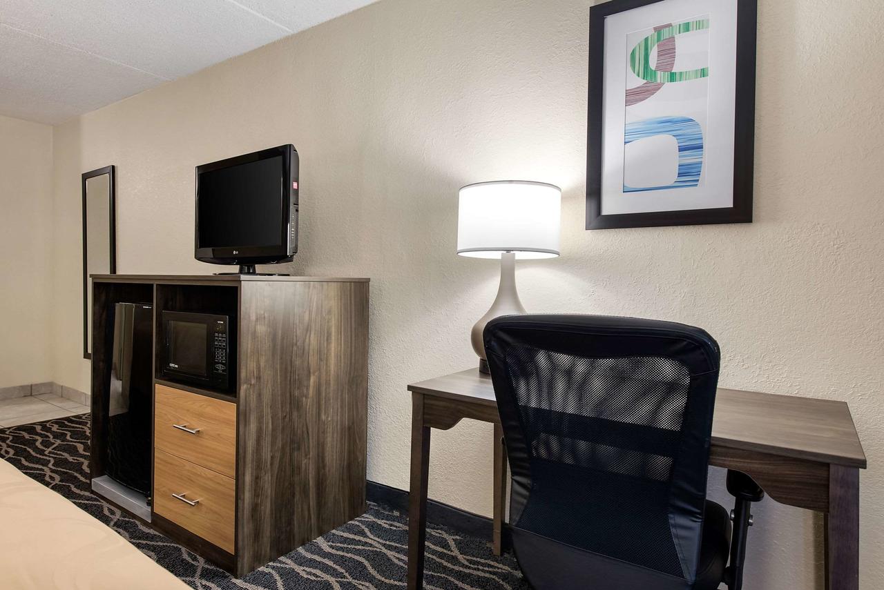 Quality Inn & Suites Lafayette I-65 - thumb 13